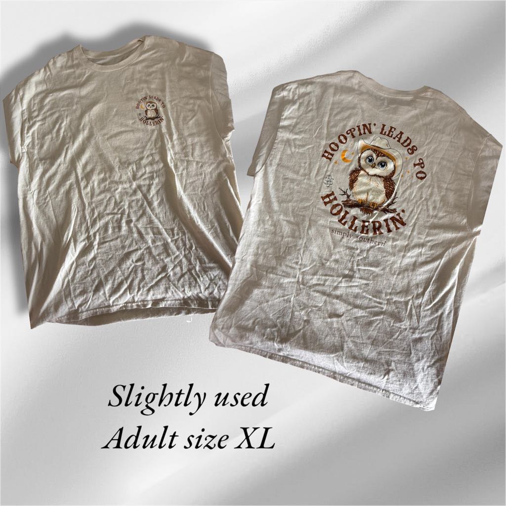 Slightly Used Simply Southern - Short Sleeve - Hootin Leads to Hollerin - X-Large (M68)