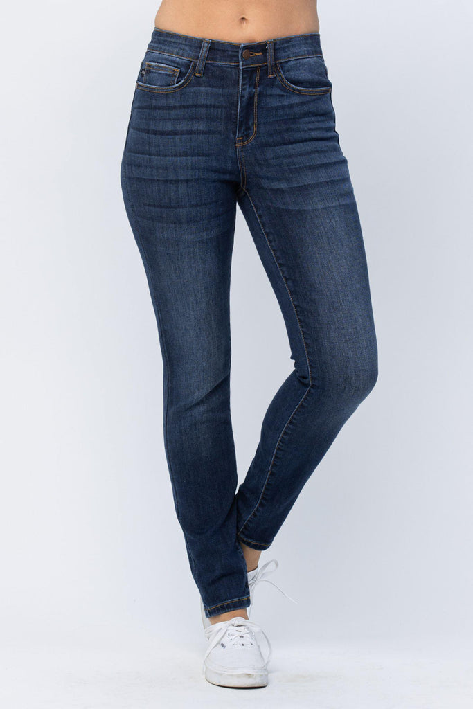 Hi-Rise Relaxed Fit Dark Clean Jeans - 82325 - Judy Blue