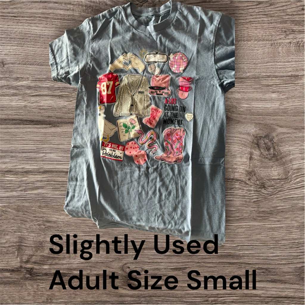Slightly Used Simply Southern T-Shirt - Decals - Adult Size Small- (M140)