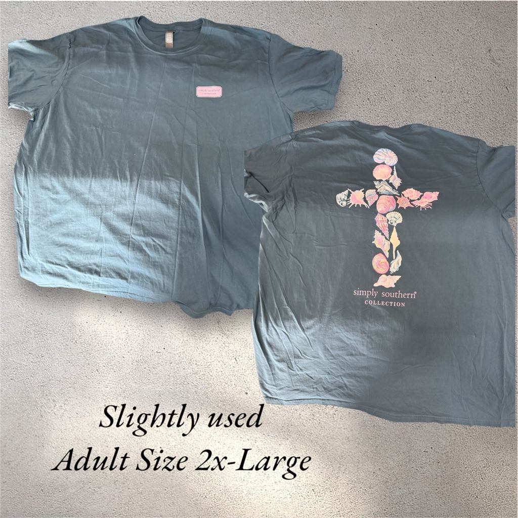 Slightly Used Simply Southern - Short Sleeve - Shell Cross - Adult Size 2XL (M81)
