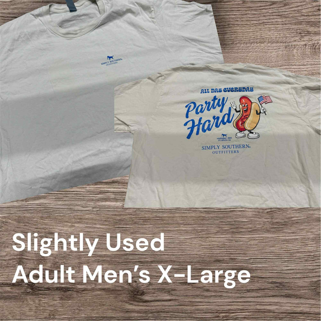 Slightly Used Simply Southern Men's T-Shirt- Party Hard - Adult Size X-Large  (M107)