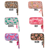 Quilted Phone Crossbody Wallet - F23 - Simply Southern